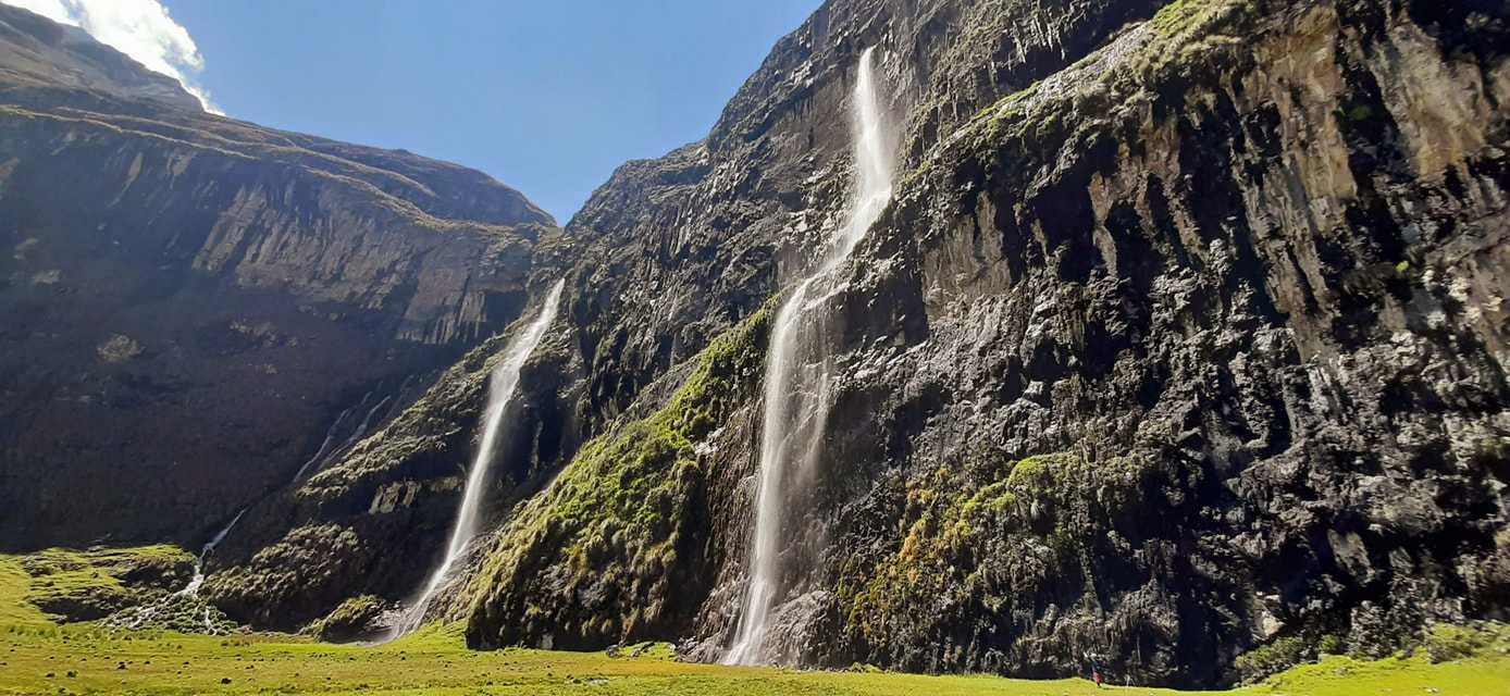 Catarata de Umaturco El Tesoro Oculto de Apurímac