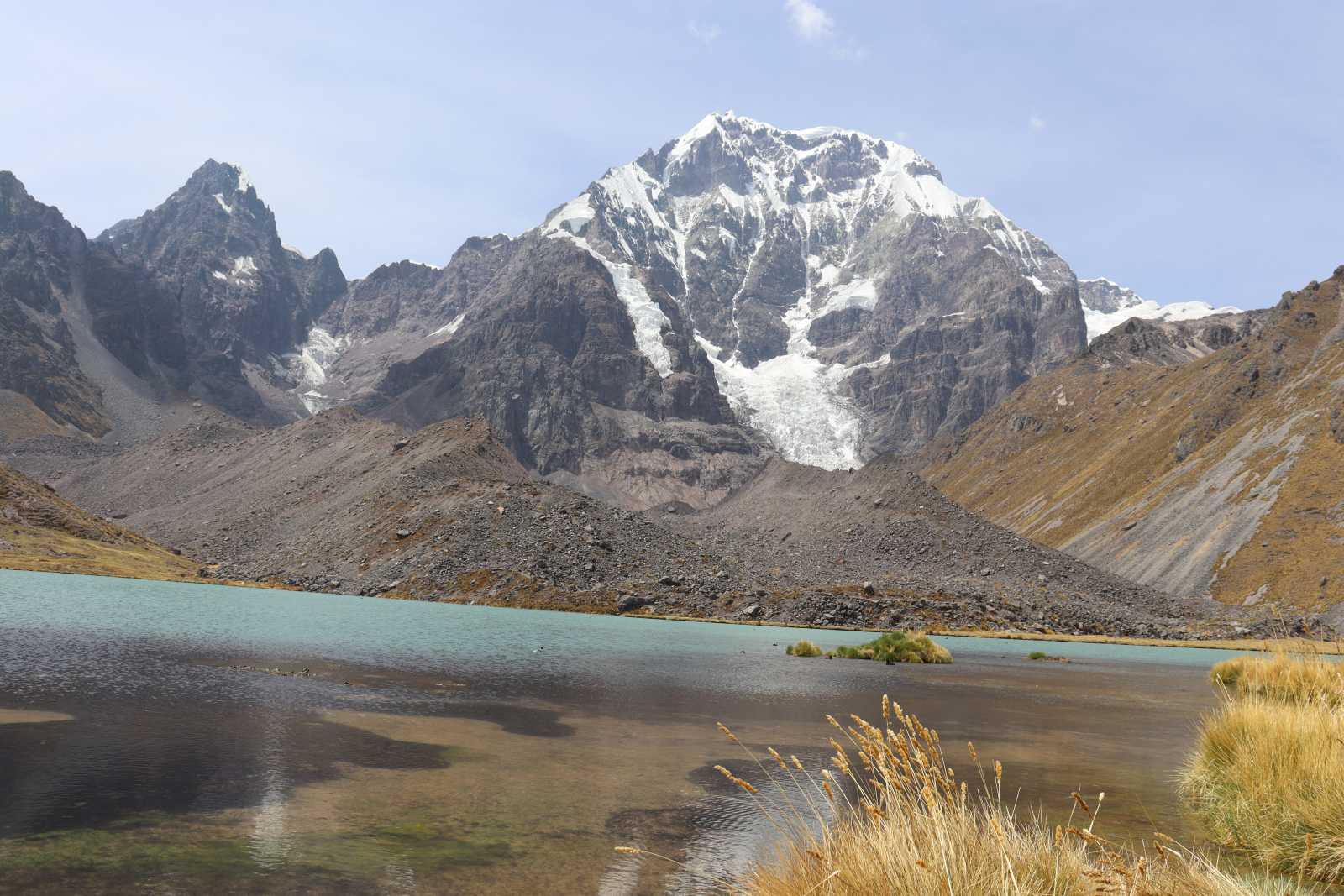 Explora las 7 Lagunas de Ausangate