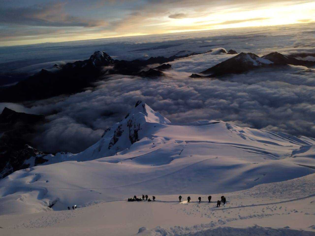 Guide to Climbing Huayna Potosí