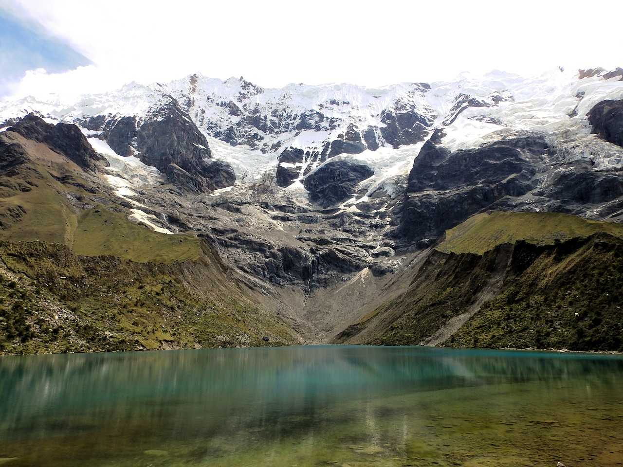 La famosa Laguna Humantay en Cusco