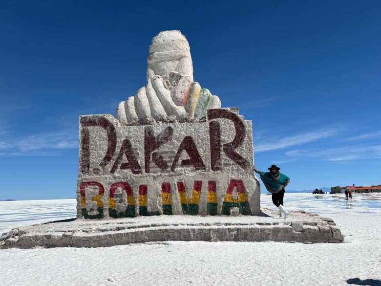 Dakar Monument Uyuni