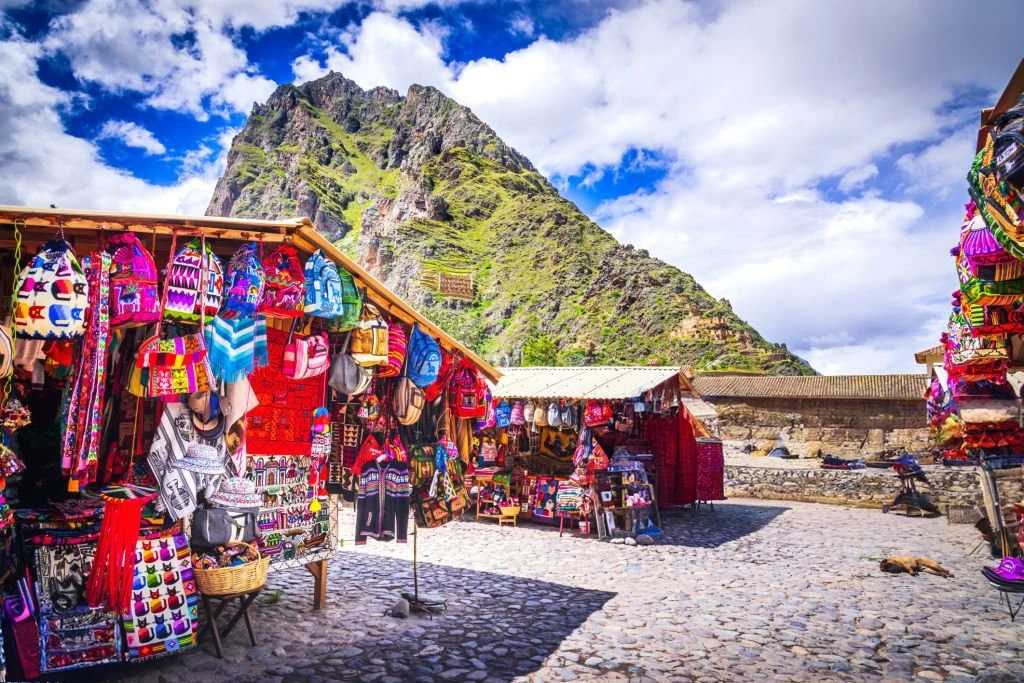 Mercado artesanal de Ollantaytambo