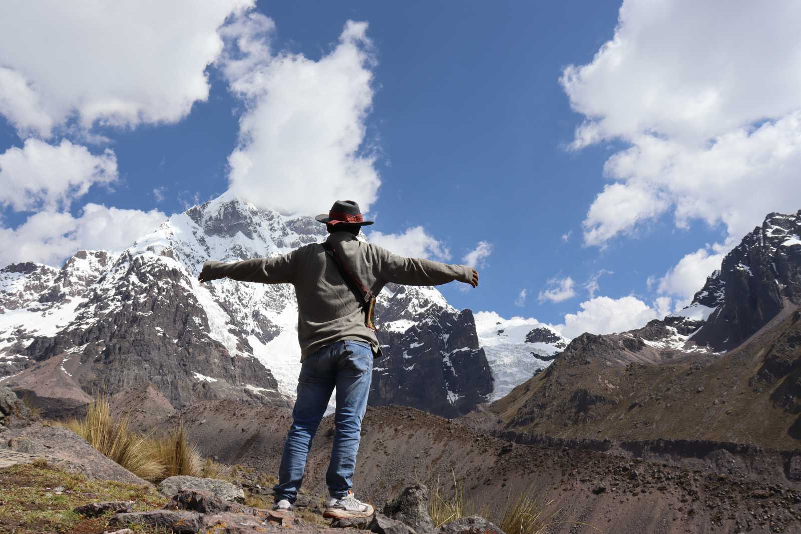 Qué llevar en tu mochila para el Tour a las 7 Lagunas de Ausangate