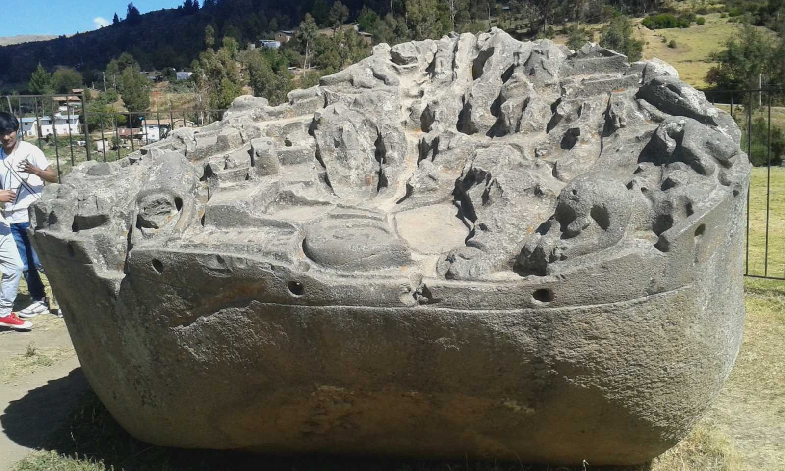 Sayhuite el misterioso monolito hidráulico de los incas