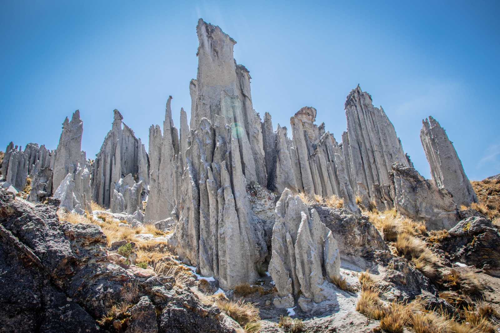 Cómo Llegar a la Ciudad Gótica de Macusani