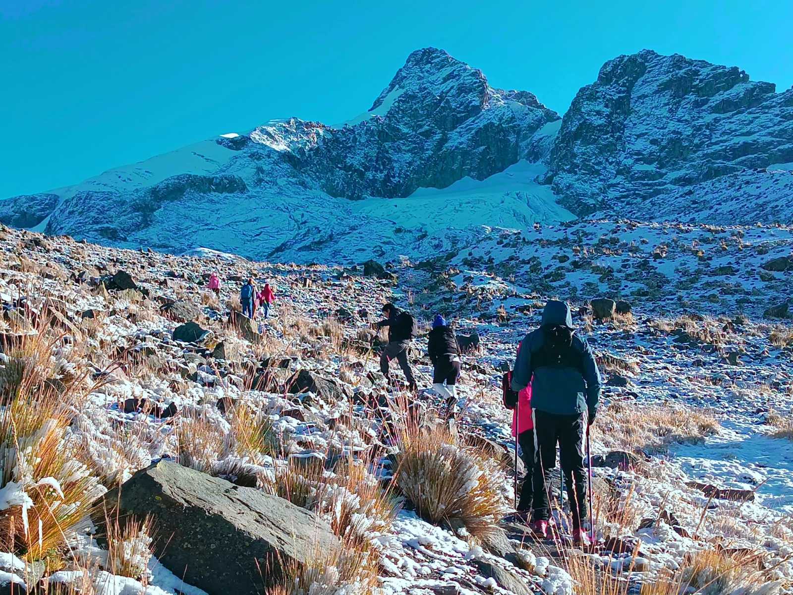 Dónde queda el Nevado Rajuntay
