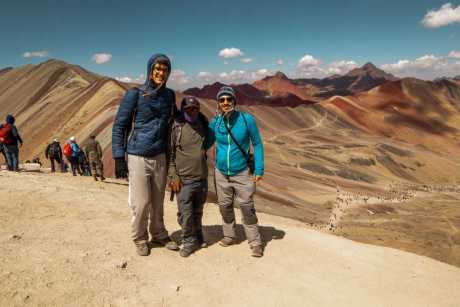 Foto en la Montaña de Colores por la ruta Chillihuani