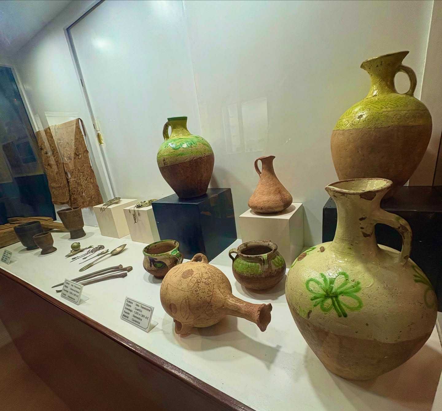 Museo de Qoricancha con momias, ídolos entre otros