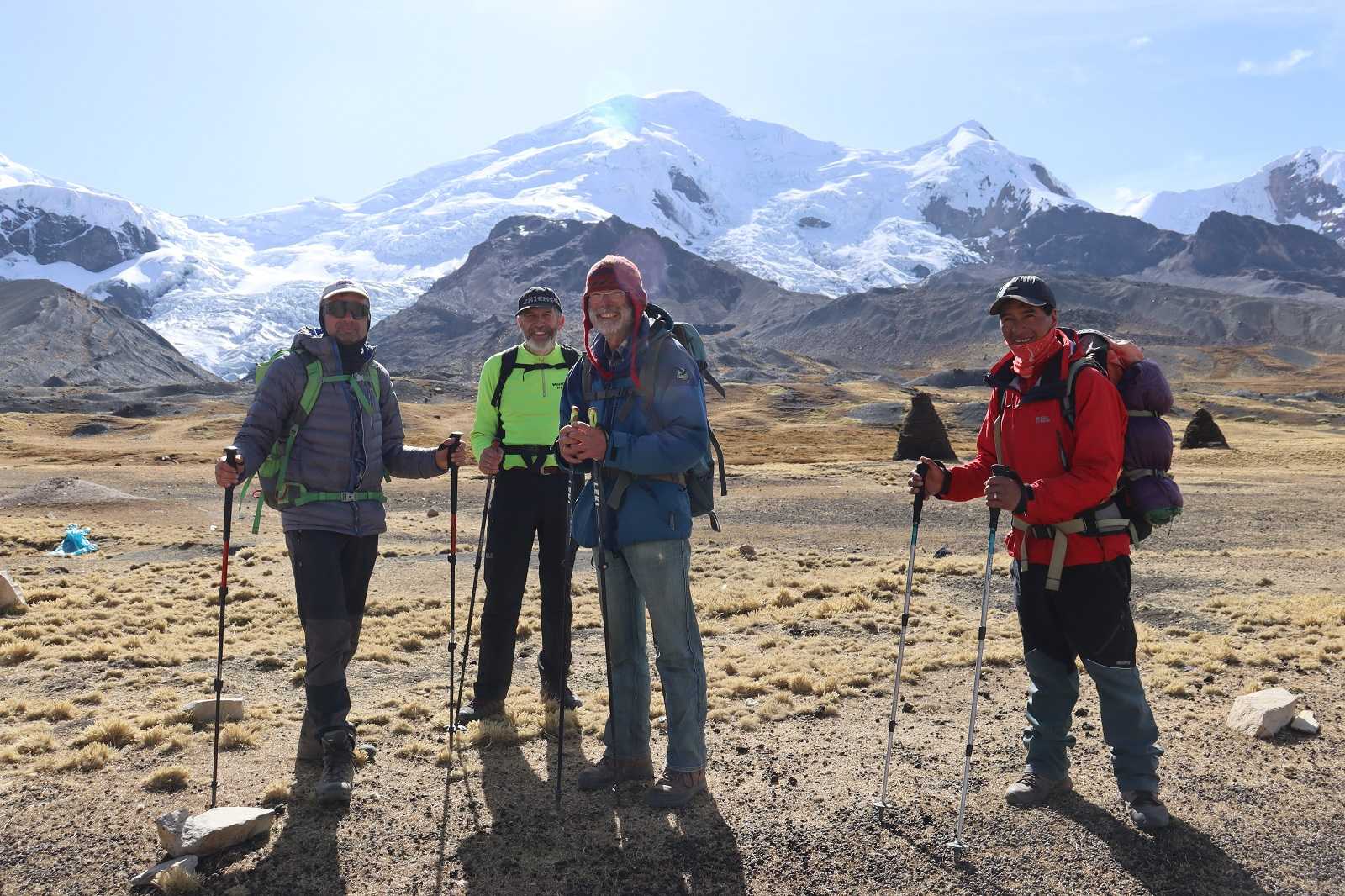 Caminata Yayamari & Laguna Sibinacocha 4 Días