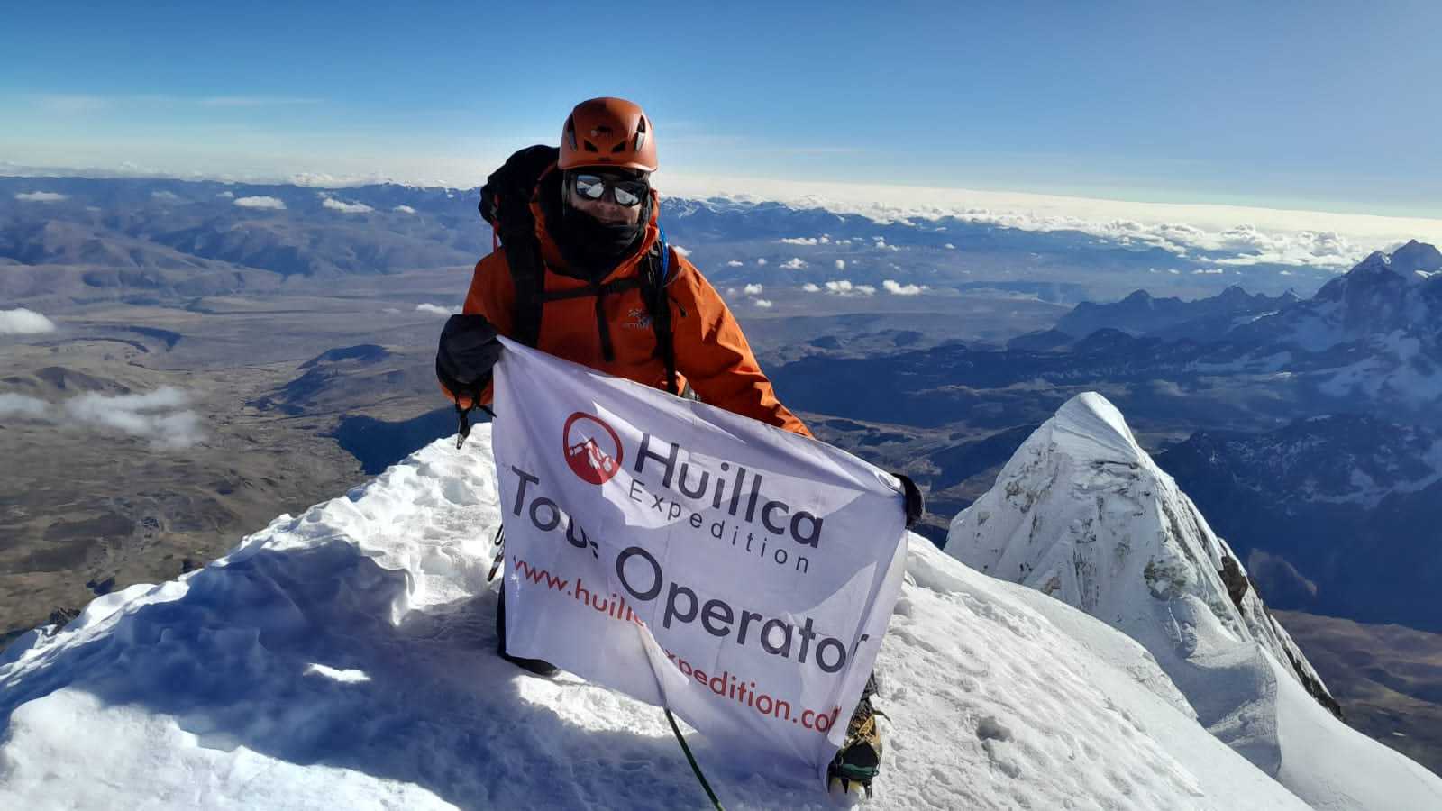 Short Ausangate Climb 4 days - Huillca Expedition